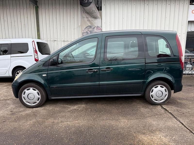 Gebraucht Mercedes Vaneo 102 PS (75 kW) 2004 Grün Van / Kleinbus