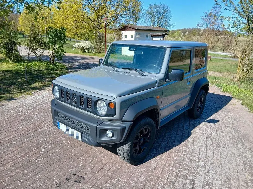 Second-hand Suzuki Jimny 102 CP (75 kW) 2019 Gri SUV