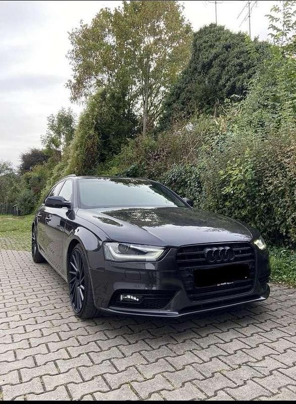 Gebraucht 2012 Audi A4 S-Line Kombi | 12.000 € - Bild 1/2