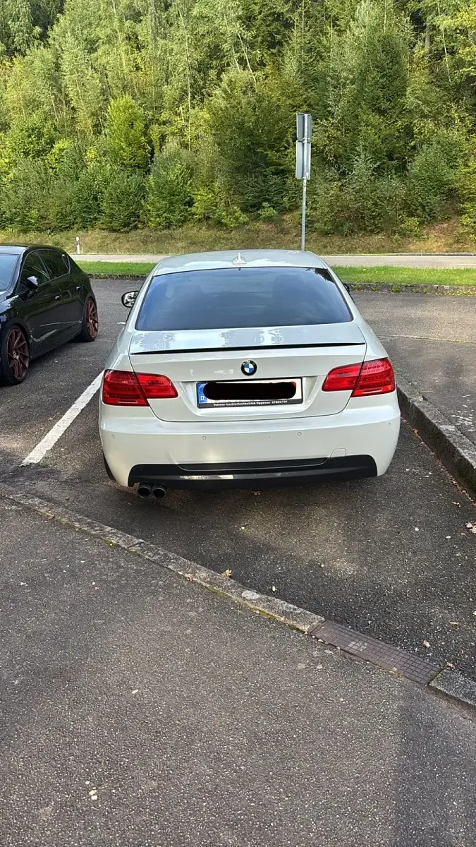 Second-hand BMW 330 286 CP (210 kW) 2011 Alb Coupe