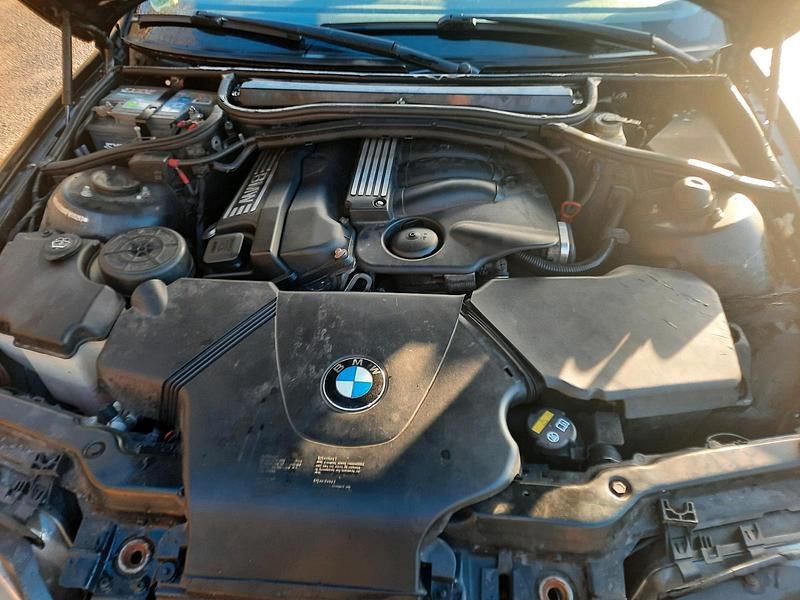 Gebraucht BMW 316 116 PS (85 kW) 2004 Schwarz Coupé