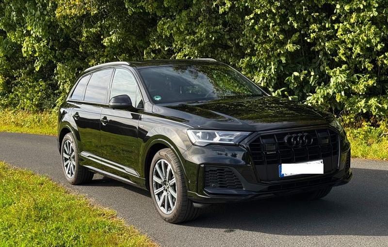 Schwarz Gebraucht 2023 Audi Q7 S-Line SUV | 61.900 € (Superpreis) - Bild 1/4