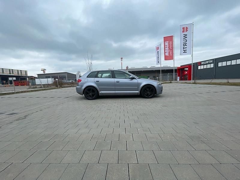 Second-hand Audi A3 140 CP (102 kW) 2006 Argintiu Hatchback