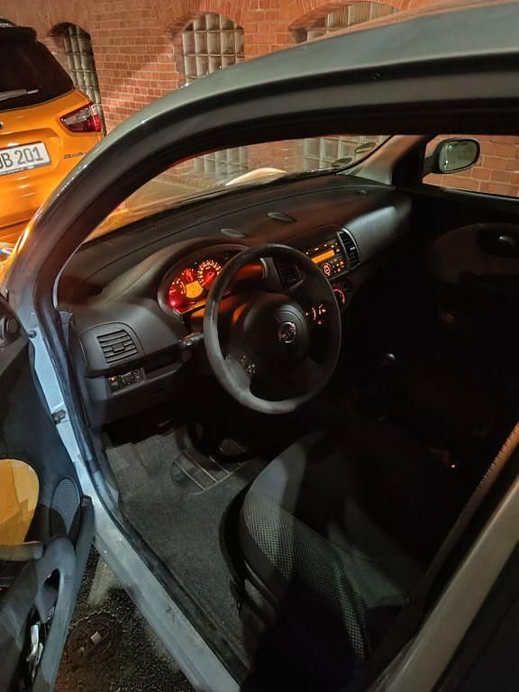 Silber Gebraucht 2008 Nissan Micra Limousine | 3.750 € (Teuer) - Bild 1/4