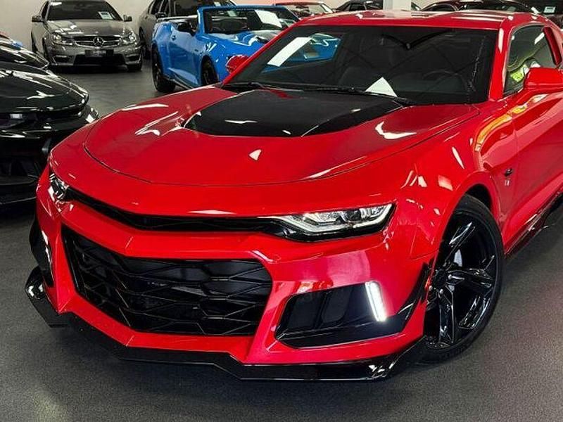 Gebraucht Chevrolet Camaro 340 PS (250 kW) 2021 Rot