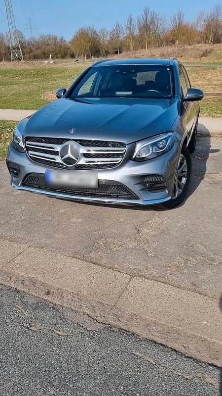 Gebraucht Mercedes GLC350 258 PS (189 kW) 2018 Grau SUV