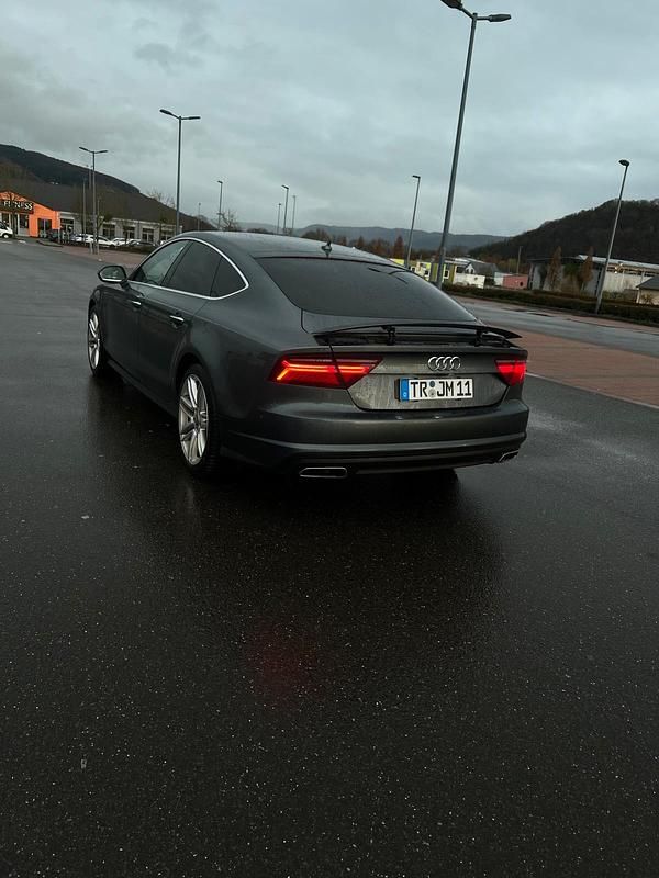 Gebraucht Audi A7 S-Line 272 PS (200 kW) 2015 Grau Kleinwagen