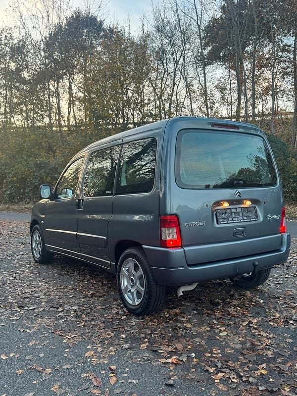 Gebraucht Citroën Berlingo 75 PS (55 kW) 2007 Blau Van / Kleinbus