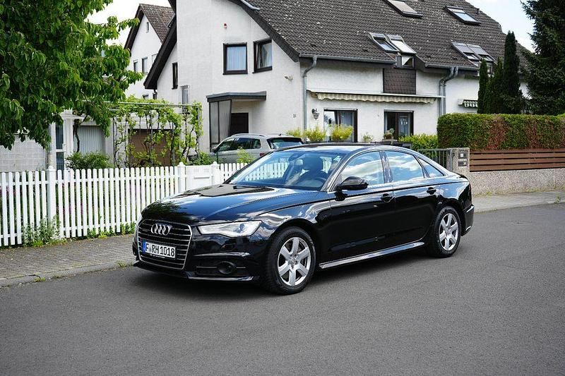 Gebraucht Audi A6 Ambiente 218 PS (160 kW) 2017 Schwarz Limousine