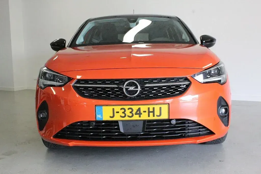 Usata Opel Corsa-e Elegance 100 kW (136 CV) 2020 Arancione Utilitaria