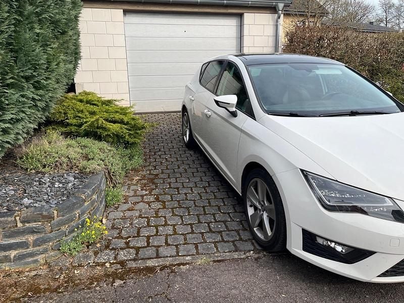 Gebraucht Seat Leon FR 184 PS (135 kW) 2015 Weiß Kleinwagen