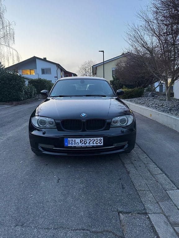 Schwarz Gebraucht 2008 BMW 116 Kleinwagen | 2.000 € (Superpreis) - Bild 1/4