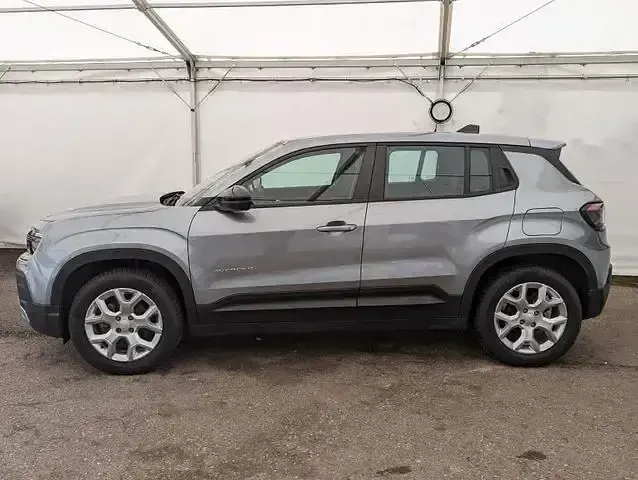 Gebraucht Jeep Avenger Altitude 101 PS (74 kW) 2024 Schwarz SUV