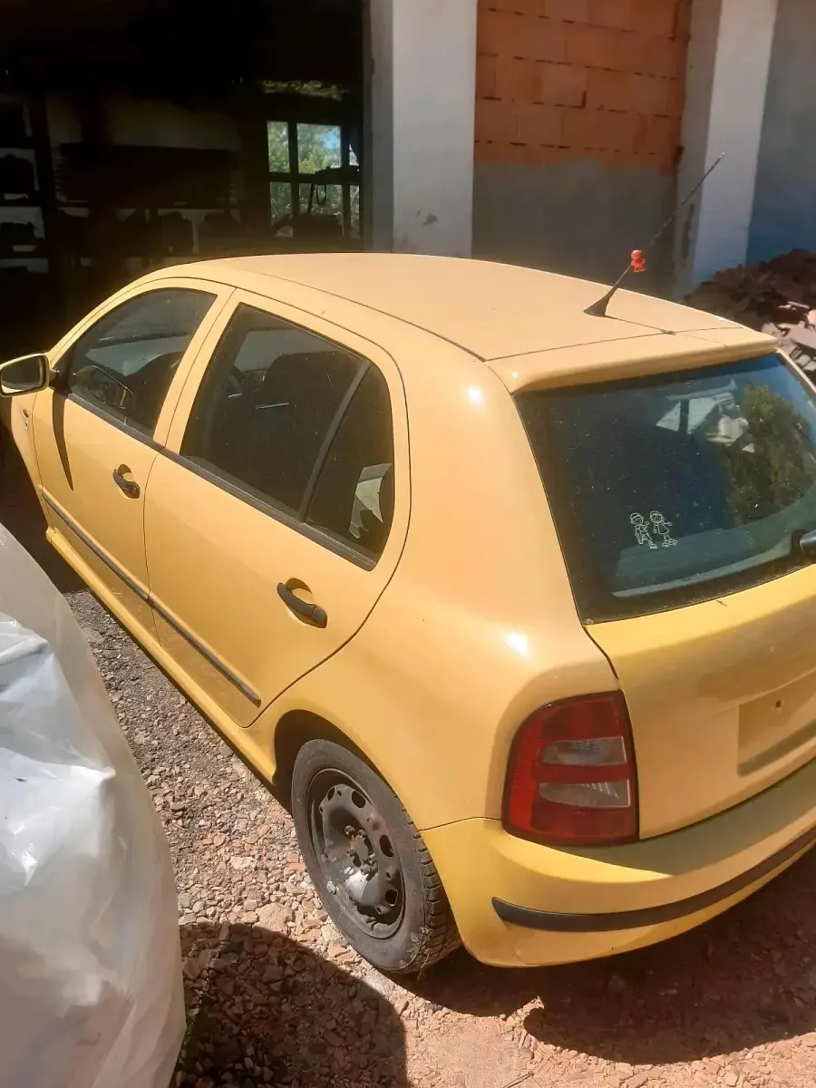 Gebraucht Skoda Fabia 60 PS (44 kW) 2000 Gelb Kleinwagen