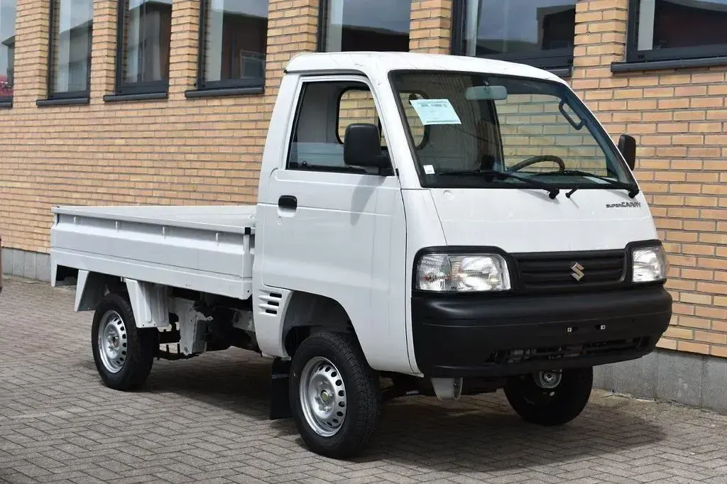 Neu Suzuki Super-Carry 72 PS (52 kW) 2026 Weiß SUV