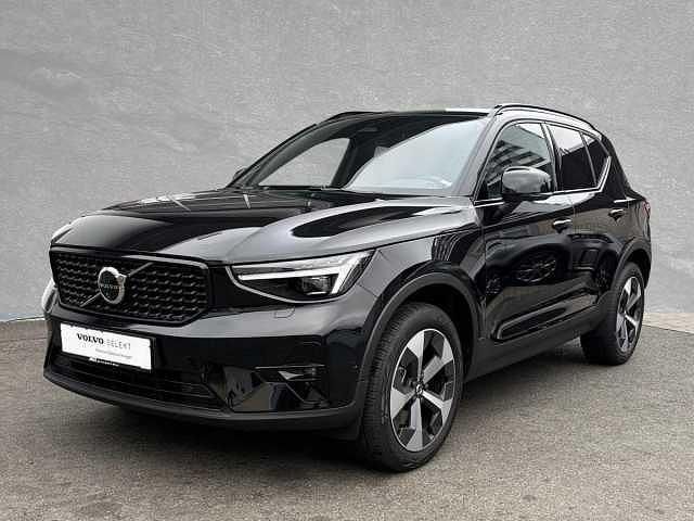 Gebraucht Volvo XC40 145 PS (106 kW) 2024 SUV