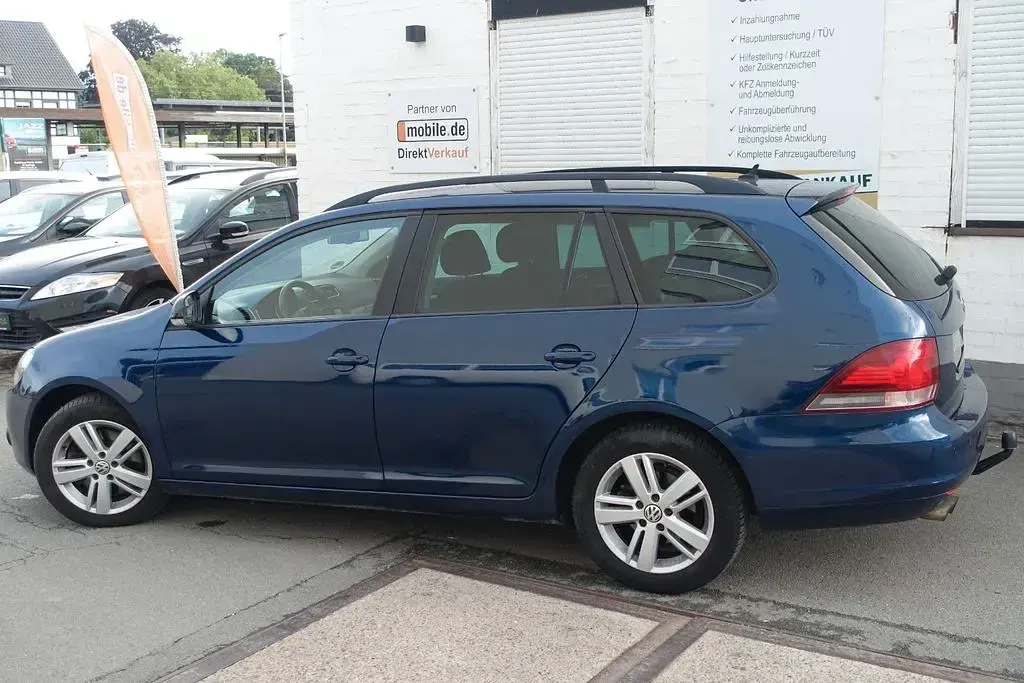 Gebraucht VW Golf VII Match 140 PS (102 kW) 2012 Blau Kombi