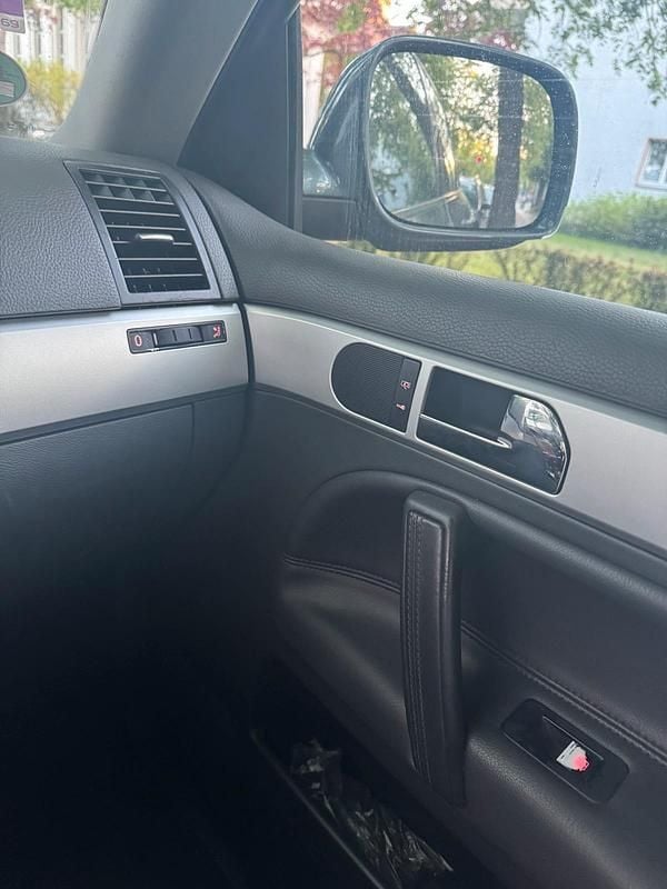 Gebraucht VW Touareg 240 PS (176 kW) 2004 Grau SUV