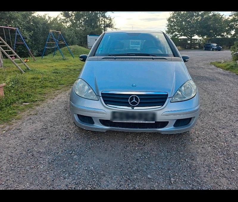 Silber Gebraucht 2007 Mercedes A150 Kleinwagen | 1.100 € (Guter Preis) - Bild 1/4