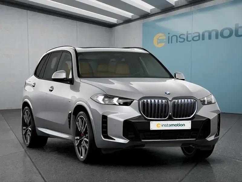 Neu BMW X5 352 PS (258 kW) 2026 Grau SUV