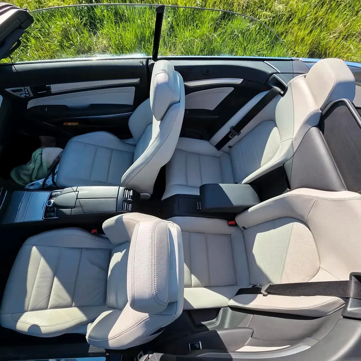 Gebraucht Mercedes E200 184 PS (135 kW) 2016 Blau Cabrio