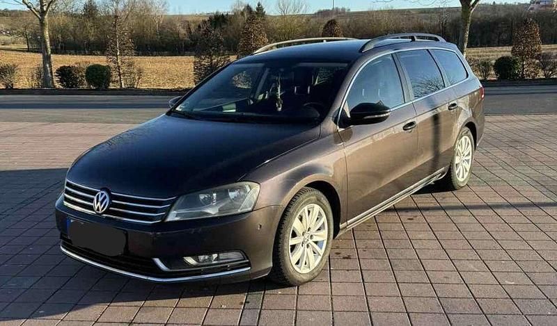 Gebraucht 2011 VW Passat Trendline Kombi | 5.700 € (Teuer) - Bild 1/4