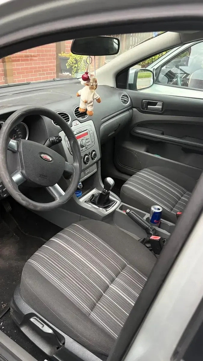 Gebraucht Ford Focus 109 PS (80 kW) 2008 Silber Kombi