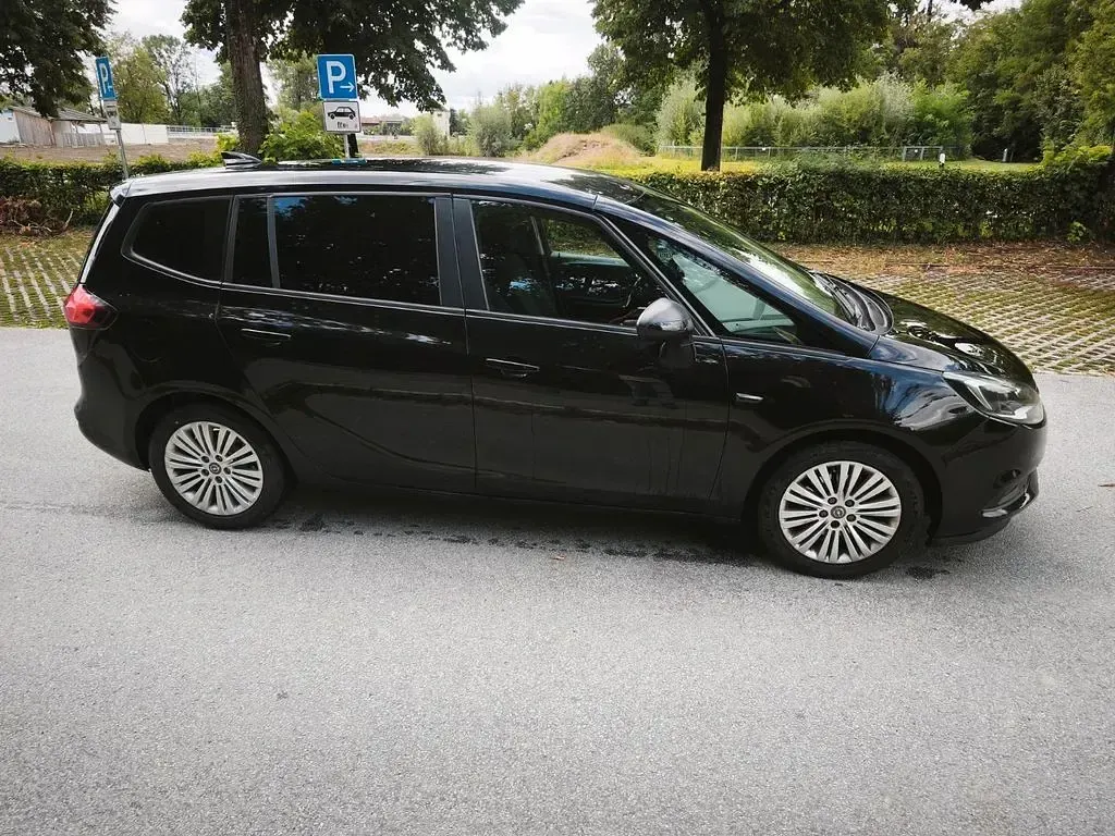 Gebraucht Opel Zafira 140 PS (102 kW) 2017 Schwarz Van / Kleinbus