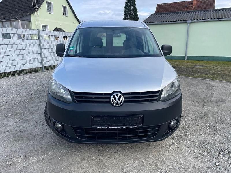 Gebraucht VW Caddy Maxi 102 PS (75 kW) 2012 Silber Van / Kleinbus
