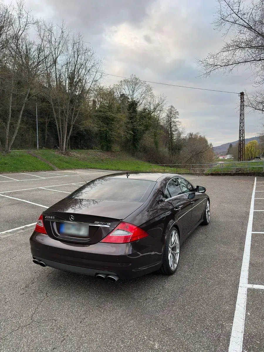 Gebraucht Mercedes CLS63 AMG AMG 514 PS (378 kW) 2009 Braun Coupé