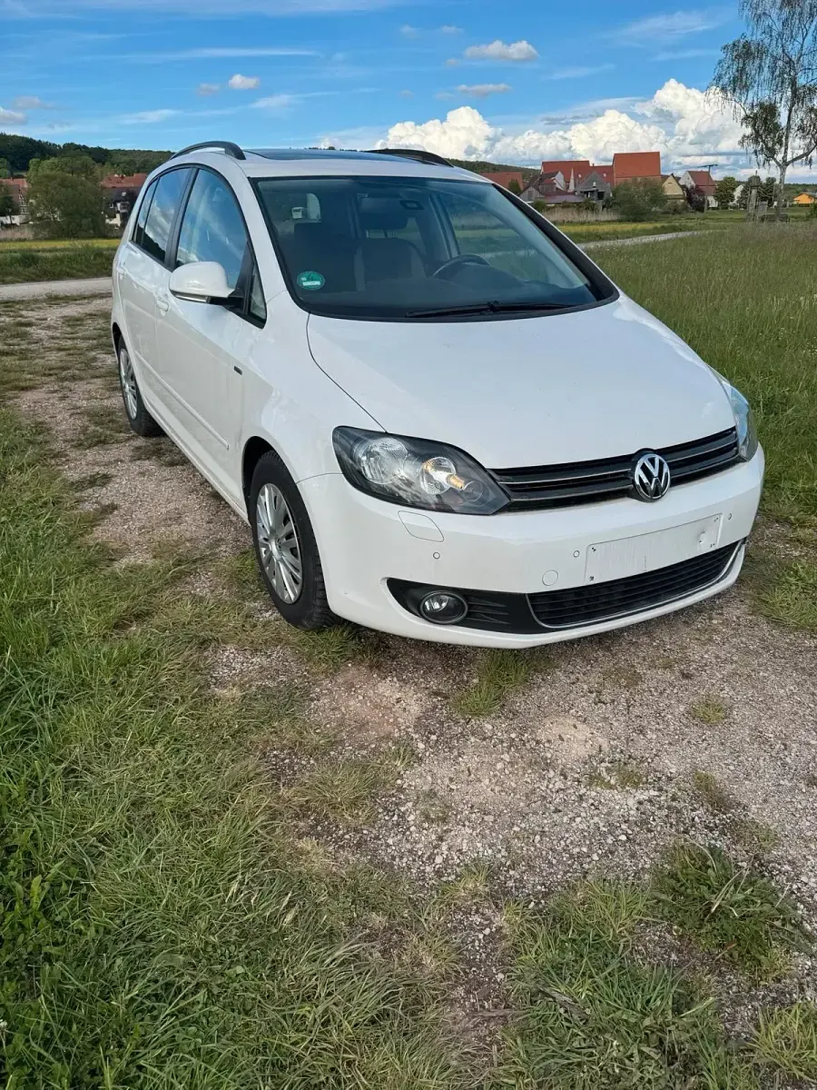 Second-hand VW Golf VII 122 CP (89 kW) 2014 Alb Hatchback