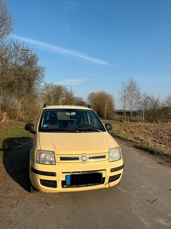 Gebraucht Fiat Panda 54 PS (39 kW) 2012 Gelb Kleinwagen