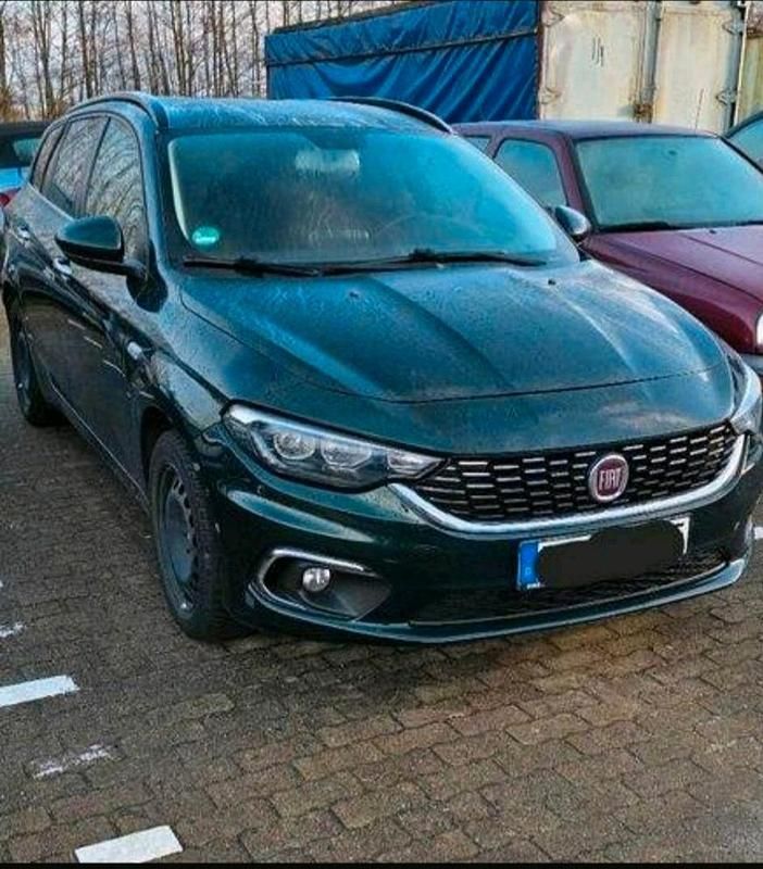Gebraucht Fiat Tipo 120 PS (88 kW) 2019 Grün Kombi
