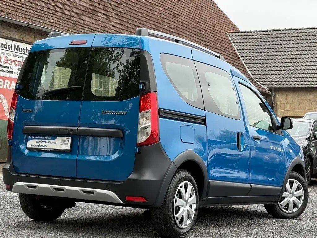 Gebraucht Dacia Dokker Stepway 131 PS (96 kW) 2021 Van / Kleinbus