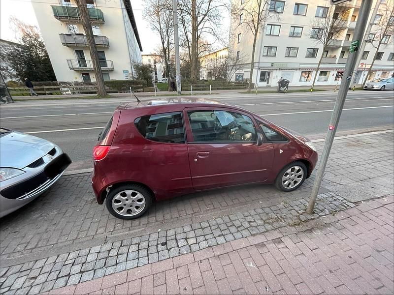 Gebraucht Mitsubishi Colt 95 PS (69 kW) 2005 Rot Kleinwagen