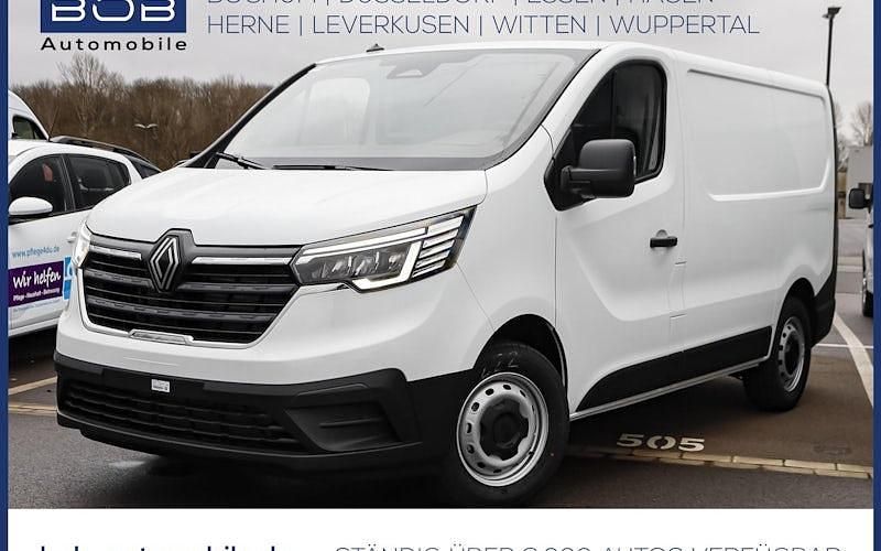 Gebraucht Renault Trafic Komfort 131 PS (96 kW) 2025 Weiß Van / Kleinbus
