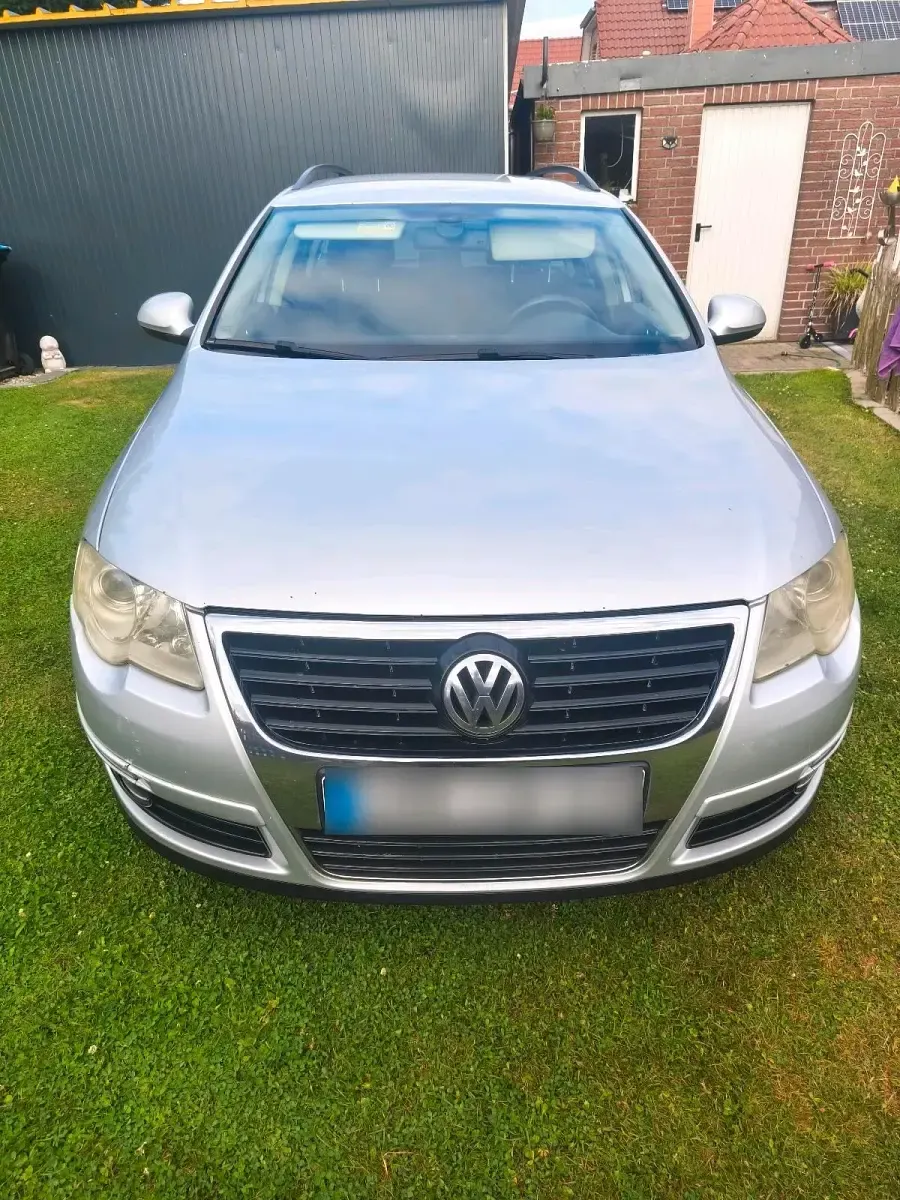 Gebraucht VW Passat 140 PS (102 kW) 2005 Silber Kombi