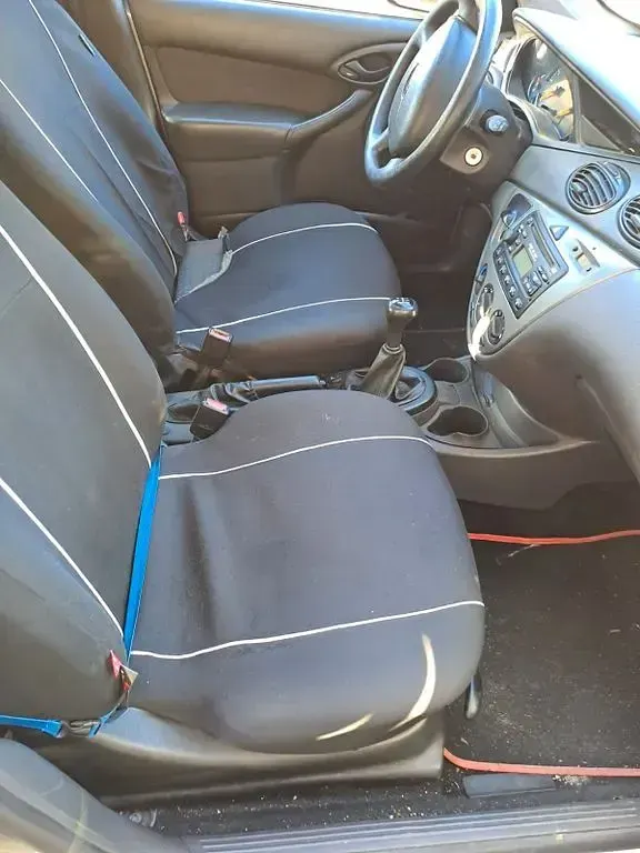 Gebraucht Ford Focus 116 PS (85 kW) 2003 Silber Limousine