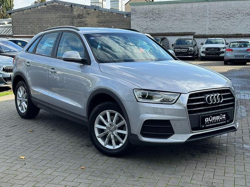 Silber Gebraucht 2017 Audi Q3 Performance SUV | 15.900 € (Fairer Preis) - Bild 1/4