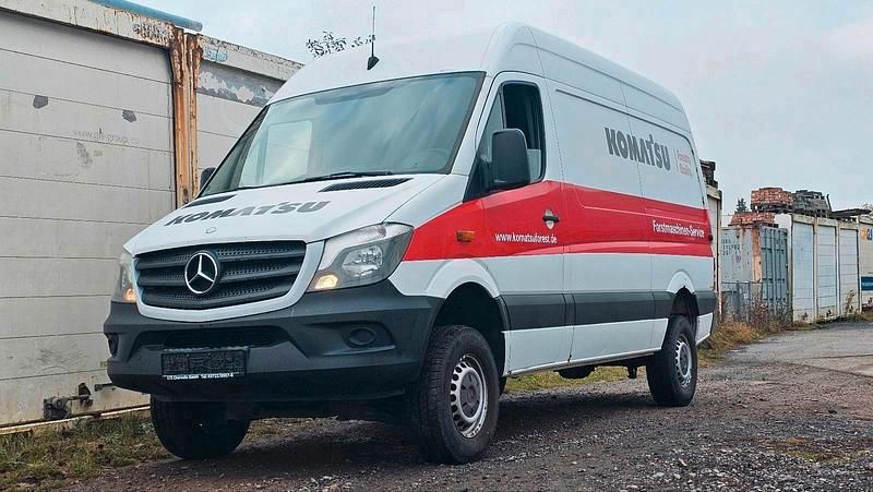 Weiß Gebraucht 2014 Mercedes 316 Van | 22.000 € (Guter Preis) - Bild 1/4
