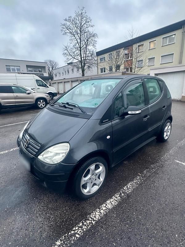 Gebraucht Mercedes A190 200 PS (147 kW) 2001 Grau Kleinwagen