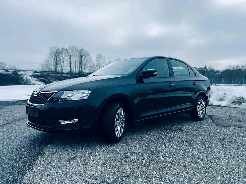 Schwarz Gebraucht 2019 Skoda Rapid Limousine | 8.500 € (Fairer Preis) - Bild 1/4