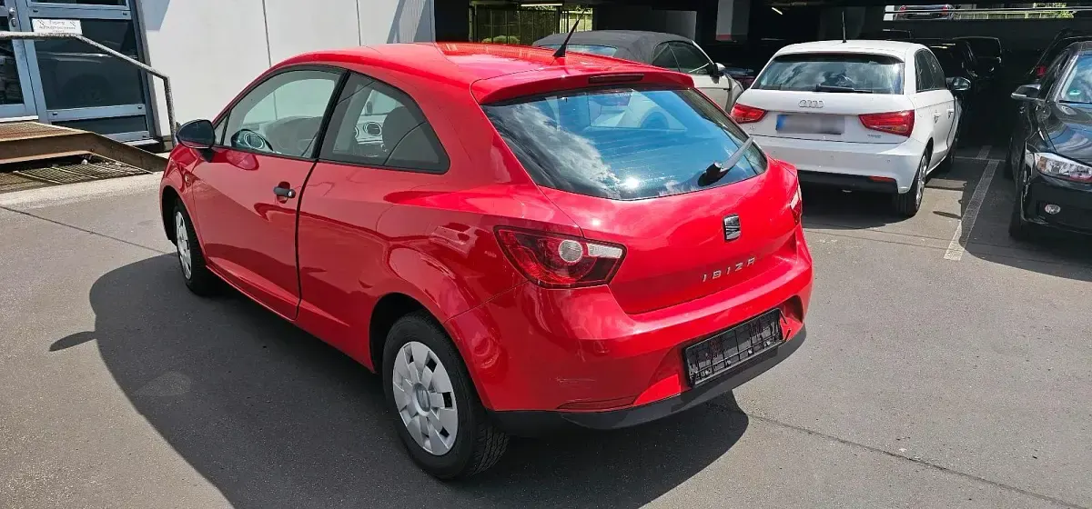 Gebraucht Seat Ibiza 60 PS (44 kW) 2011 Rot Kleinwagen