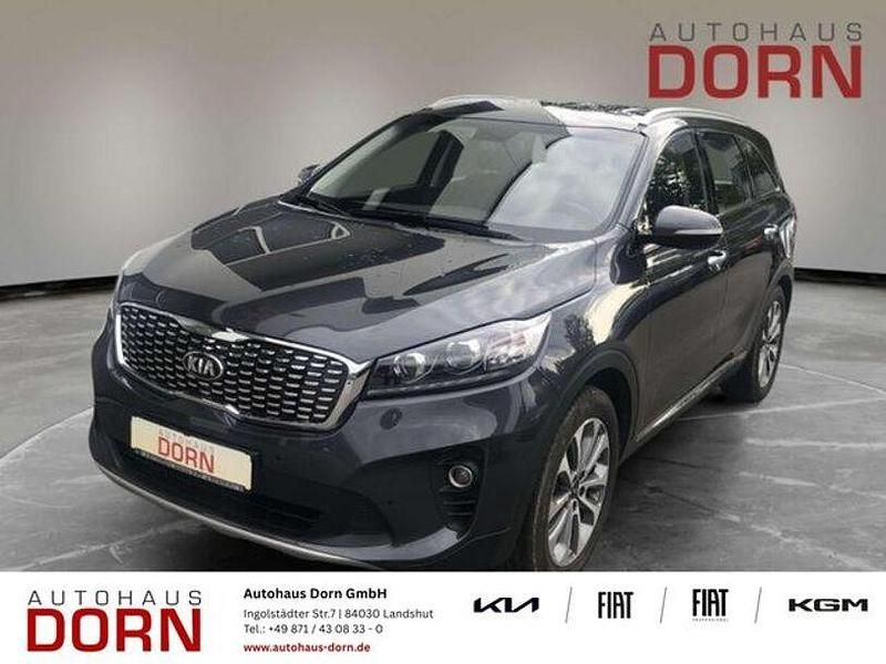 Grau Gebraucht 2019 Kia Sorento Vision SUV | 23.990 € (Etwas zu teuer) - Bild 1/4