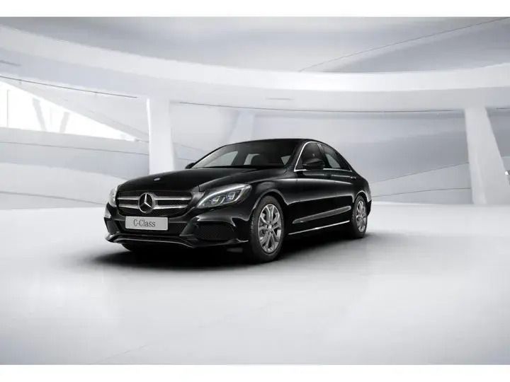 Unilack schwarz Gebraucht 2017 Mercedes C180 Avantgarde Limousine | 20.414 € (Fairer Preis) - Bild 1/3