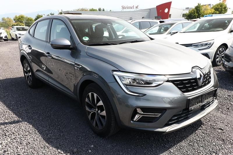 Gebraucht Renault Arkana Zen 140 PS (102 kW) 2022 Grau metallic SUV