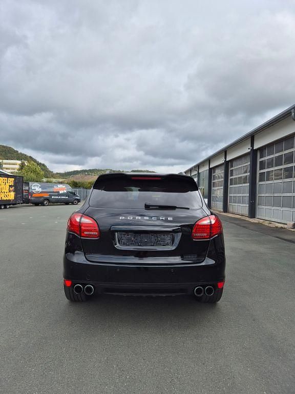 Gebraucht Porsche Cayenne 245 PS (180 kW) 2012 Schwarz SUV
