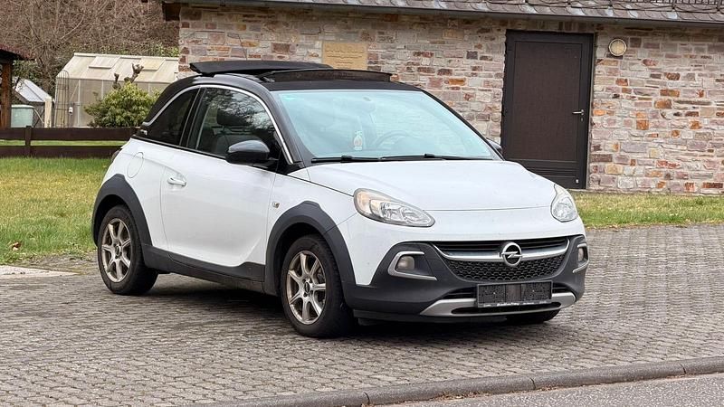 Gebraucht Opel Adam Rocks Rocks 115 PS (84 kW) 2015 Weiß Kleinwagen