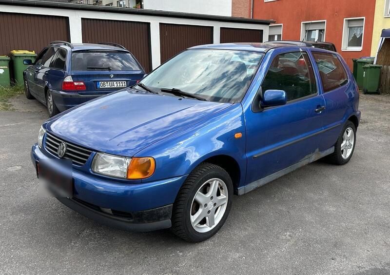 Blau Gebraucht 1998 VW Polo Kleinwagen | 800 € (Fairer Preis) - Bild 1/4