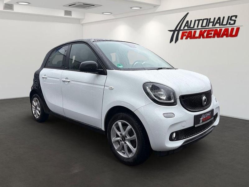 Gebraucht Smart ForFour Basis 71 PS (52 kW) 2016 Weiß Kleinwagen